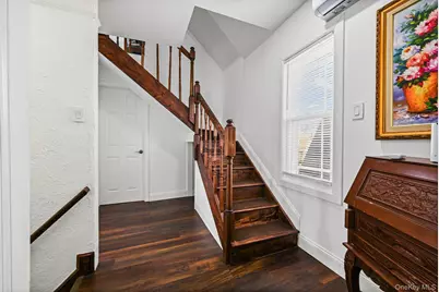 6 Dubonnet Road, Valley Stream, NY 11581 - Photo 10