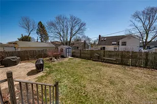 33 Soloff Rd, Massapequa, NY 11758 - Photo 36