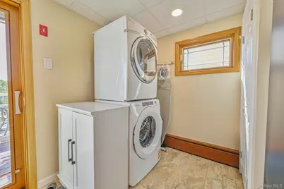 20 W 18th Road, Far Rockaway, NY 11693 - Photo 28