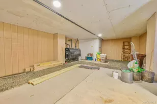 20 W 18th Rd, Far Rockaway, NY 11693 - Photo 36