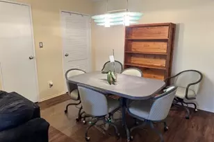 49 Santa Barbara Dr, Plainview, NY 11803 - Photo 4