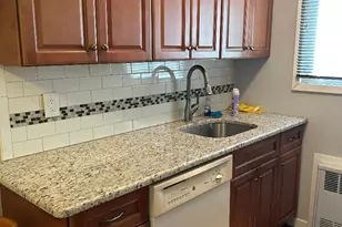 254 Edmunton Dr  Edmunton Dr, North Babylon, NY 11703 - Photo 10