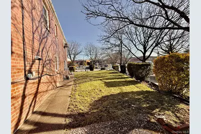 66-05 Garfield Avenue, Woodside, NY 11377 - Photo 2