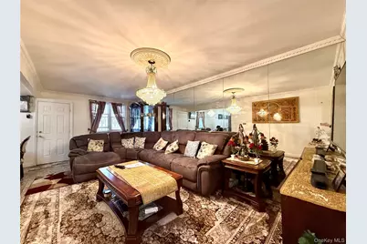 66-05 Garfield Avenue, Woodside, NY 11377 - Photo 12
