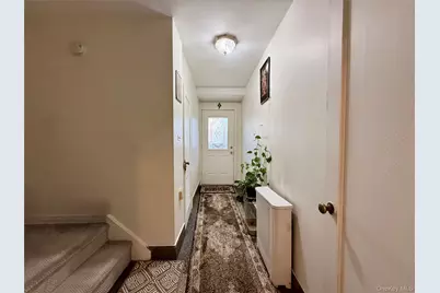 66-05 Garfield Avenue, Woodside, NY 11377 - Photo 22