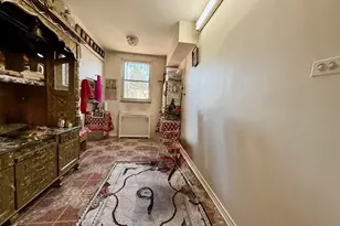 66-05 Garfield Ave, Woodside, NY 11377 - Photo 32