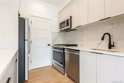 418 Atlantic Avenue #206, Oceanside, NY 11572 - Photo 6