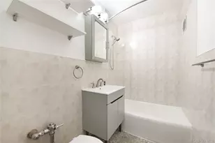 488 Ocean Pkwy, Brooklyn, NY 11218 - Photo 8