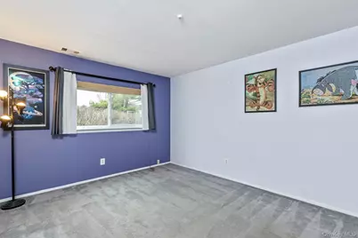 129 Pointe Circle N, Coram, NY 11727 - Photo 12