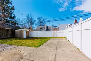 53-12 Clearview Expy, Oakland Gardens, NY 11364 - Photo 18