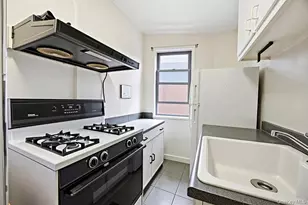 67-87 Booth St, Forest Hills, NY 11375 - Photo 6