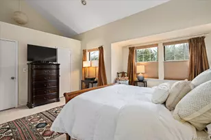 54 Stratford Green, Farmingdale, NY 11735 - Photo 12