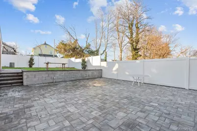 9 George Street #lower, Glen Cove, NY 11542 - Photo 30