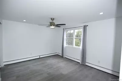 130 Balsam Lane, Levittown, NY 11756 - Photo 12