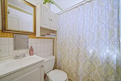 38 Miller Place Middle Island Road, Mount Sinai, NY 11766 - Photo 18