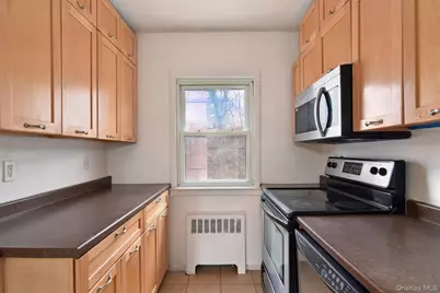 140 N Broadway #M-4, Irvington, NY 10533 - Photo 6