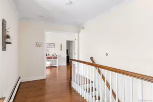 33 Beach Rd, Northport, NY 11768 - Photo 32