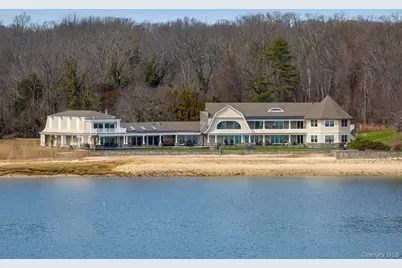 33 Beach Road, Northport, NY 11768 - Photo 2