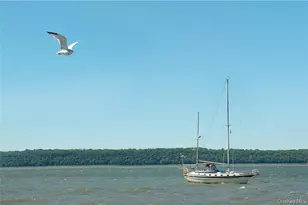 140 N Broadway, Irvington, NY 10533 - Photo 20