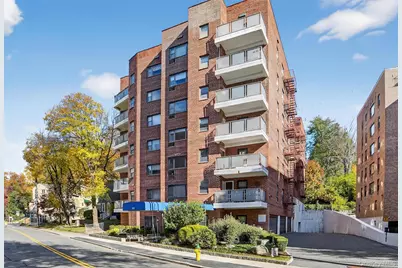 111 E Hartsdale Avenue #3E, Hartsdale, NY 10530 - Photo 2