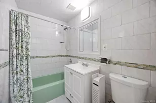 49-12 111th St, Corona, NY 11368 - Photo 20