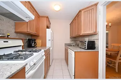 21-38 202nd Street #1-208, Bayside, NY 11360 - Photo 18