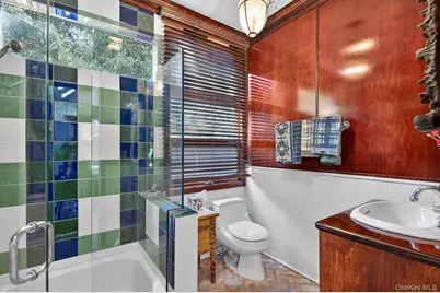 9 Applegreen Drive, Old Westbury, NY 11568 - Photo 38