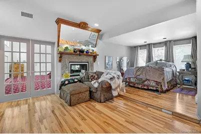 9 Applegreen Drive, Old Westbury, NY 11568 - Photo 24