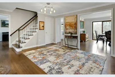 83 Burning Tree Rd, Greenwich, CT 06830 - Photo 4