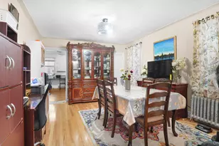 119-40 146th St, Jamaica, NY 11436 - Photo 8