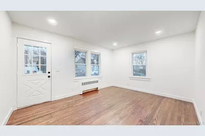 23 Cherry Street, East Northport, NY 11731 - Photo 4