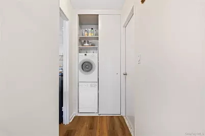 321 E 48th Street #9D, New York, NY 10017 - Photo 10