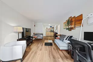 321 E 48th St, New York, NY 10017 - Photo 6