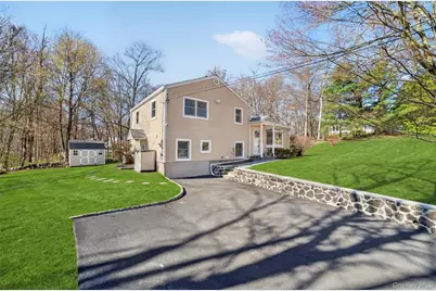 9 Ridge Road, Cortlandt Manor, NY 10567 - Photo 4