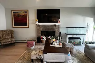 6 Kara Ct, Centereach, NY 11720 - Photo 10