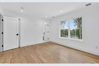 32 Pine Road, Syosset, NY 11791 - Photo 32