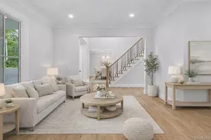 32 Pine Rd, Syosset, NY 11791 - Photo 8
