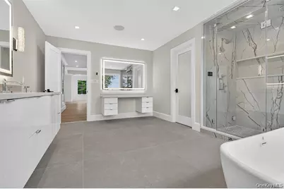32 Pine Road, Syosset, NY 11791 - Photo 26