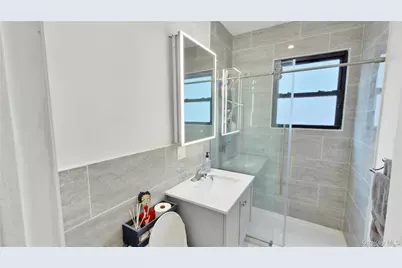 4320 Hamilton Place, Little Neck, NY 11363 - Photo 24