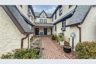 4320 Hamilton Place, Little Neck, NY 11363 - Photo 16