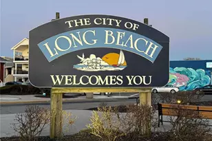 46 Illinois Ave, Long Beach, NY 11561 - Photo 14