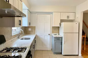 15-47 209th St, Bayside, NY 11360 - Photo 4