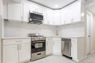 1260 Richmond Avenue #114, New York, NY 10314 - Photo 8