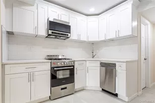 1260 Richmond Ave, New York, NY 10314 - Photo 8