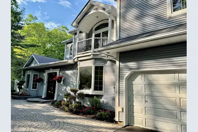 3 Chuck Court, Port Jefferson, NY 11777 - Photo 2