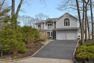 3 Chuck Ct, Port Jefferson, NY 11777 - Photo 2