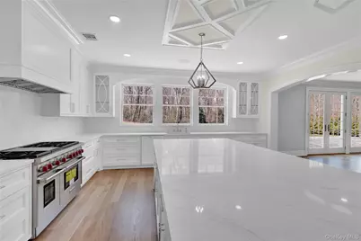 541 Split Rock Road, Syosset, NY 11791 - Photo 24