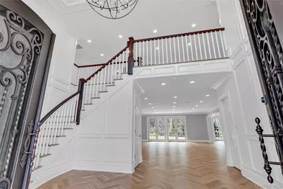 541 Split Rock Road, Syosset, NY 11791 - Photo 8