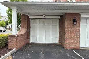 246 Regency Drive, Fishkill, NY 12524 - Photo 2