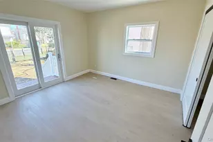 3295 Parkway Dr, Baldwin, NY 11510 - Photo 14